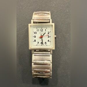 💚Silver Women's Watch